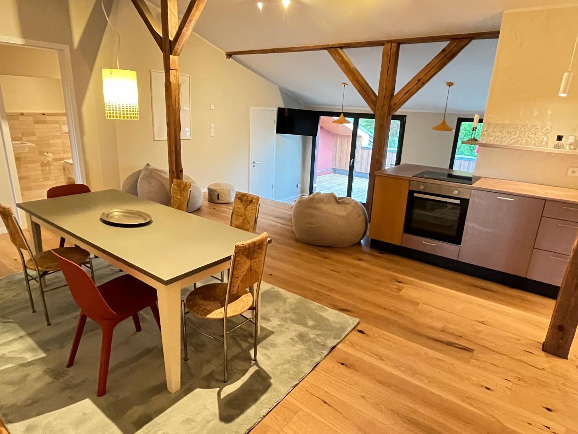 Grosse Wohnung Mit Loggia تيمبلين المظهر الخارجي الصورة