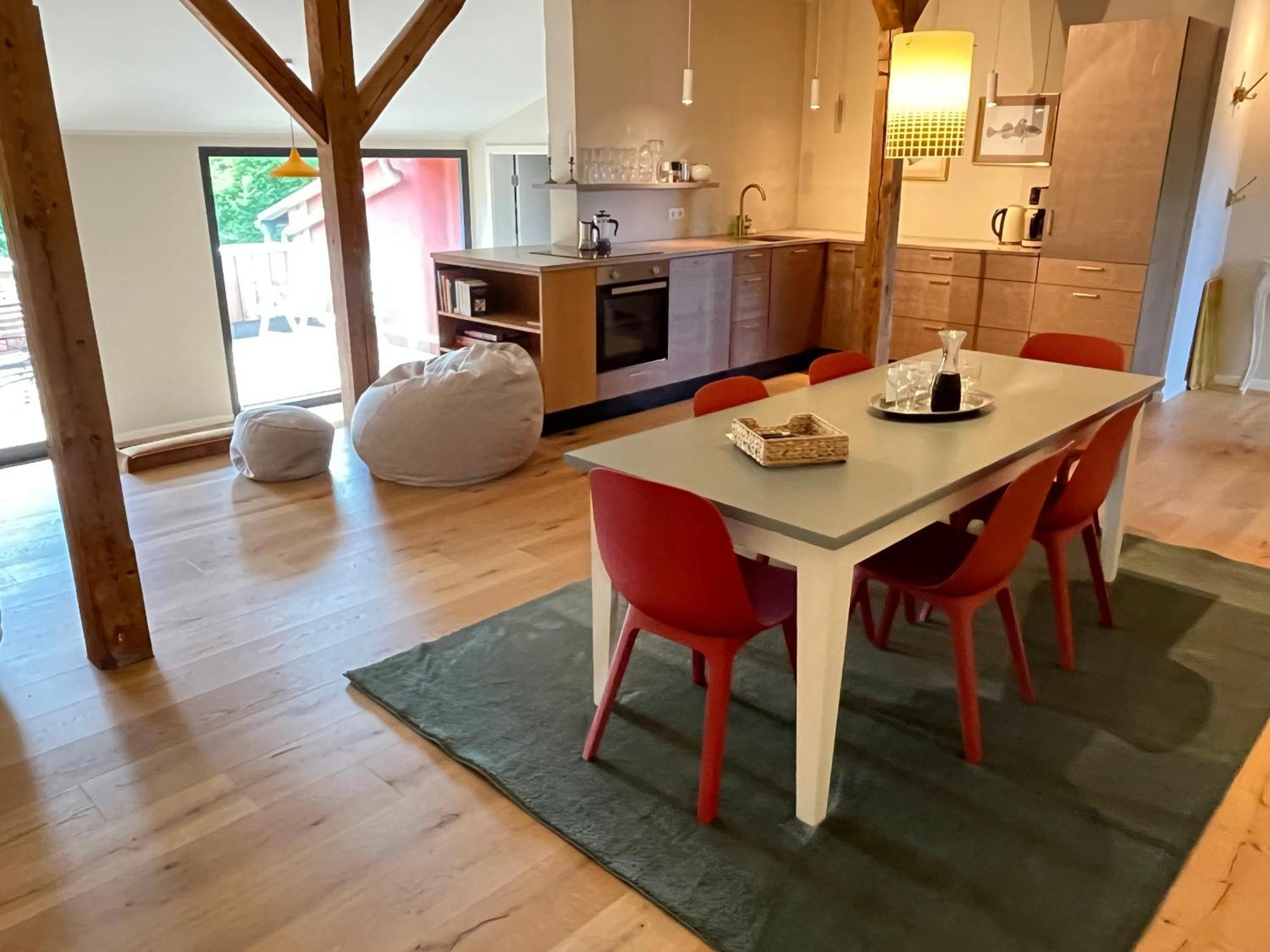 Grosse Wohnung Mit Loggia تيمبلين المظهر الخارجي الصورة