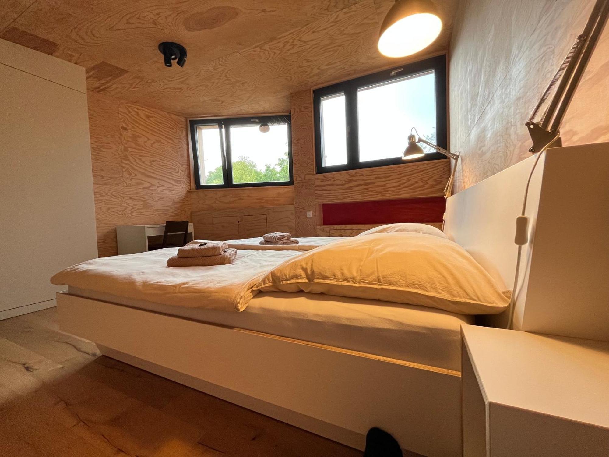 Grosse Wohnung Mit Loggia تيمبلين المظهر الخارجي الصورة