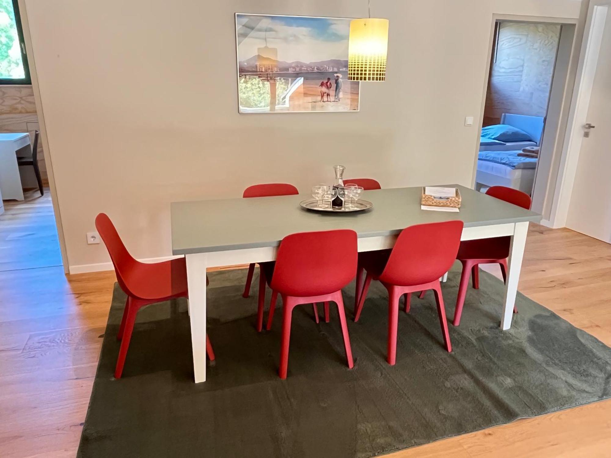 Grosse Wohnung Mit Loggia تيمبلين المظهر الخارجي الصورة