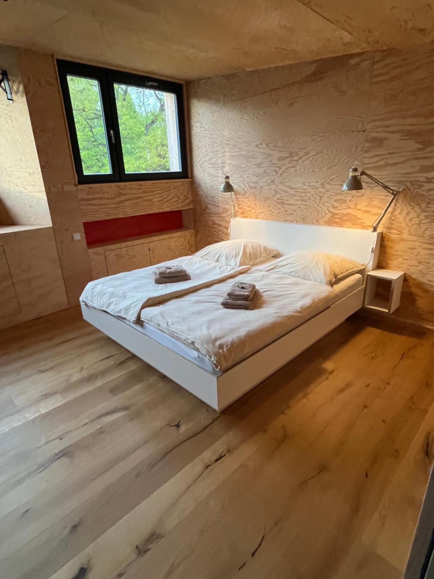 Grosse Wohnung Mit Loggia تيمبلين المظهر الخارجي الصورة
